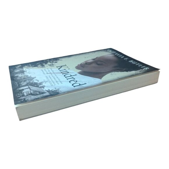 Kindred by Octavia E. Butler (2004, Trade Paperback) - Picture 2 of 3